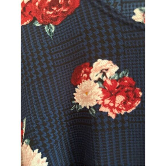 Elizabeth top  - Picture 6 of 6